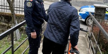 Polițiștii din Cavnic au găsit o bicicletă furată și au returnat-o proprietarului