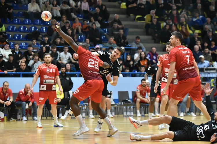 Handbal. Liga Zimbrilor. CS Minaur Baia Mare, victorie pe terenul celor de la CSM Sighișoara