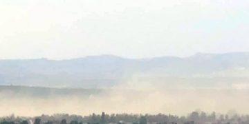 Nor de praf peste Baia Mare – Vântul aduce steril din iazul Tăuții de Sus spre zonele locuite – VIDEO