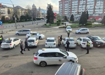 Razie în zona Gării din Baia Mare – Taximetriști și firme verificate, bani nefiscalizați confiscați