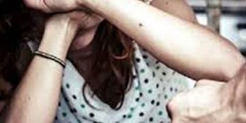 Agresată de concubin, o tânără din Cicârlău a cerut ajutorul poliției
