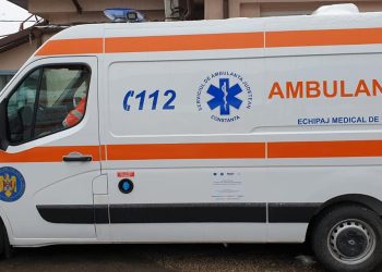 Accident grav pe DN 1C, între Glod și Rus: impact între o autoutilitară și un autocamion