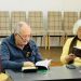 Întâlnire literară la CASPEV: seniorii băimăreni, inspirați de puterea cuvântului scris
