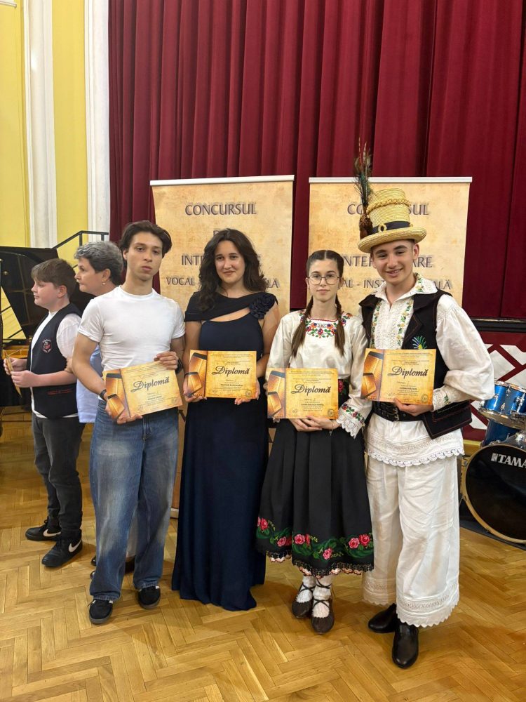 Succes remarcabil pentru elevii Colegiului de Arte Baia Mare la Concursul „Viva la Musica” de la Zalău