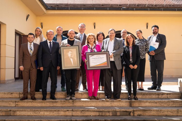 Un medic care a supraviețuit Holocaustului a fost declarat cetățean de onoare post-mortem al orașului Baia Mare
