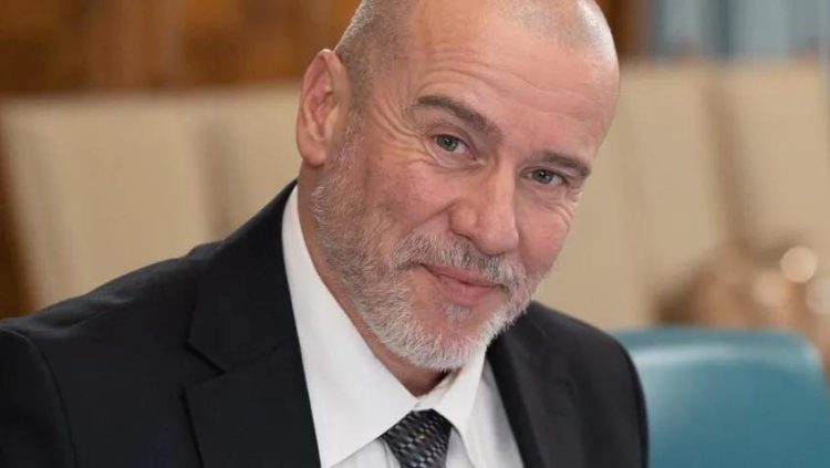 Cum s-a transformat o înjurătură într-un scandal național. Și cum au mușcat oamenii momeala fără să vadă contextul