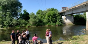 Studenți ai UTCN Baia Mare, în vizită de studiu la stația hidrometrică Lăpușel