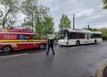 Accident rutier pe strada Horea din Baia Mare. Un autobuz Urbis și un autoturism, implicate în coliziune