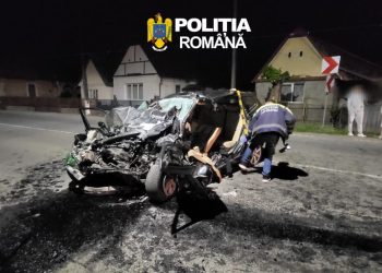 Polițiștii explică cum s-a produs accidentul de la Câmpulung la Tisa. O șoferiță băută a intrat cu mașina într-un autobuz
