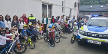 Educație rutieră pentru cei mici – Peste 100 de preșcolari implicați în activități în Baia Mare și Sighetu Marmației