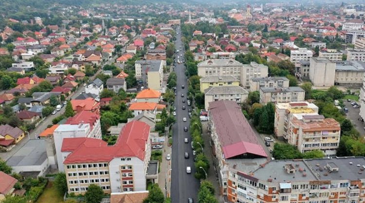 Restricții temporare de circulație pe strada Victoriei din Baia Mare. Trafic închis pentru lucrări de dezafectare a estacadei de minereuri
