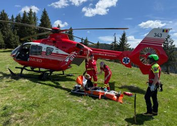 Salvare dramatică în Munții Maramureșului – Ucrainean recuperat cu elicopterul după o săptămână petrecută în munți