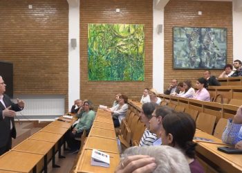 Lansare de carte la Facultatea de Litere din Baia Mare. Volumul „Curajul de a spune NU” de Ciprian Mihali, în prim-plan