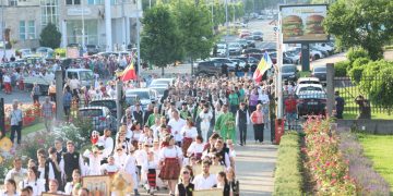 Procesiune de Rusalii pe străzile municipiului Baia Mare – Restricții de circulație