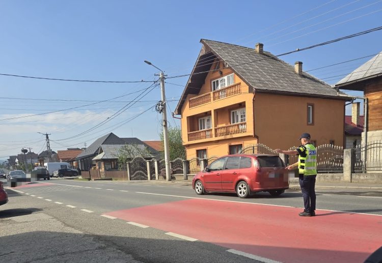 Controale în trafic desfășurate de polițiști și specialiștii RAR în Maramureș
