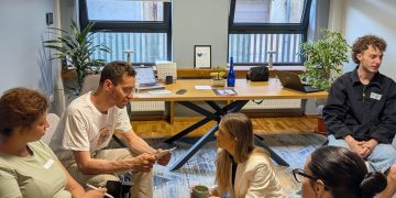 Workshop de comunicare și public speaking pentru voluntarii internaționali ASSOC