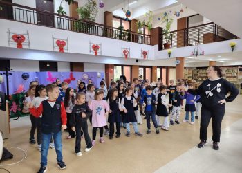 Dans, zâmbete și voie bună la Centrul Rivulus Pueris din Baia Mare