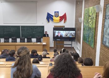 „Sfârșitul umanioarelor?” dezbătut la Baia Mare de academicianul Mircea Dumitru