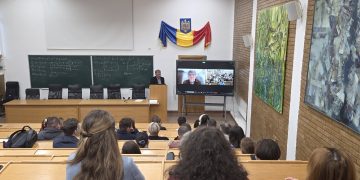 „Sfârșitul umanioarelor?” dezbătut la Baia Mare de academicianul Mircea Dumitru