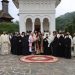 Sărbătoare de suflet la Mănăstirea Ruoaia, de hramul Sfinților Români