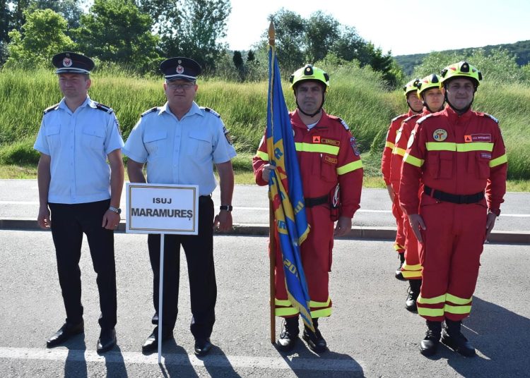 Pompierii maramureșeni participă la faza națională a Competiției de Descarcerare și de Acordare a Primului Ajutor Calificat