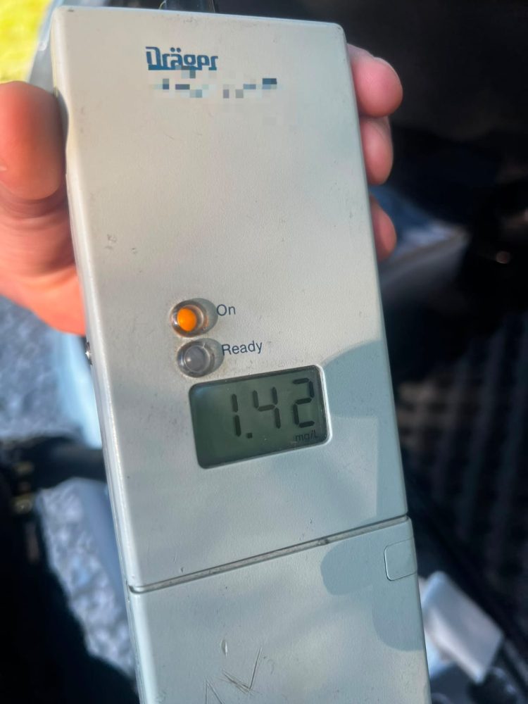 Șofer beat, prins pe DN 18 cu 1,42 mg/l alcool în aerul expirat. Polițiștii au deschis dosar penal