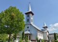 Liturghie Arhierească la sărbătoarea sfințirii Bisericii „Sfinții Apostoli Petru și Pavel” din Borșa