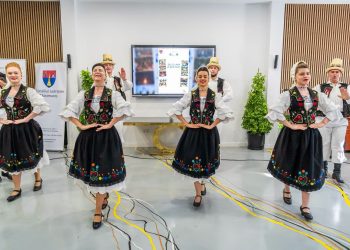 Baia Mare găzduiește o tabără internațională pentru elevii de elită din România și Ucraina