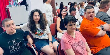 Copiii de la Centrul de Zi „Luchian” din Baia Mare, o lecție de viață despre răbdare, curaj și speranță
