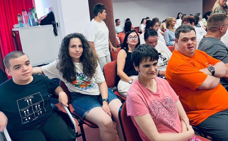 Copiii de la Centrul de Zi „Luchian” din Baia Mare, o lecție de viață despre răbdare, curaj și speranță