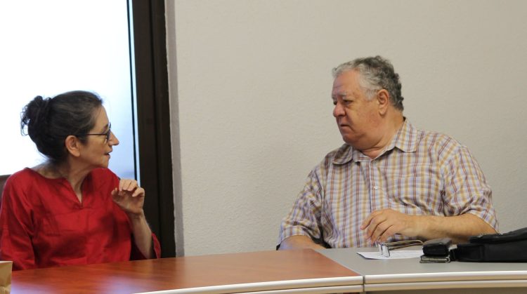 Fiica scriitorului Ben Corlaciu, în vizită la Biblioteca Județeană „Petre Dulfu” din Baia Mare