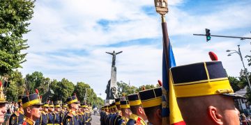 Ziua Aviației Române și a Forțelor Aeriene, celebrată printr-un ceremonial militar în Capitală