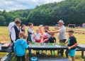 Tinerii din Țara Lăpușului au învățat să protejeze natura prin ateliere interactive organizate de Parcul Național Munții Rodnei la Festivalul „Pintea Viteazul”