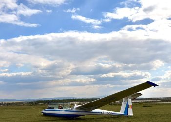 Cum zboară un planor fără motor? Explicația oferită de Aeroclubul Baia Mare