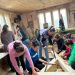 26 de cursanți învață tâmplăria artizanală la Budești printr-un proiect ASSOC finanțat de UE