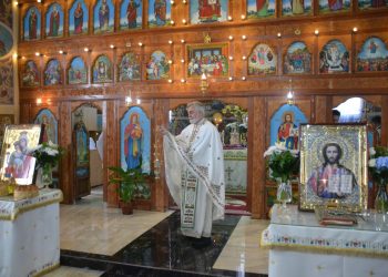 Părintele Protosinghel dr. Chesarie Bertea și-a sărbătorit cei 60 de ani în satul natal, Buzești: „Aici este rădăcina sufletului meu”