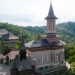 Mănăstirea Rohia, ridicată din durerea unui tată. Povestea emoționantă din spatele unuia dintre cele mai iubite lăcașuri din Maramureș
