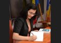 „La pas prin viață”, debutul poetic al unei studente la Medicină, lansat la Baia Mare