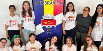 Voluntari din mai multe țări au transformat vacanța copiilor într-o experiență de neuitat