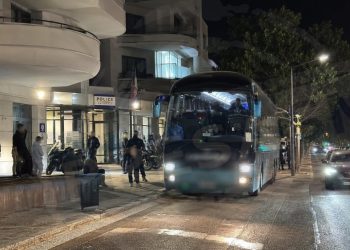 Autocar cu elevi din România, jefuit în Franța. Hoții au fugit cu bagajele, actele și banii copiilor