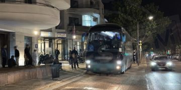 Autocar cu elevi din România, jefuit în Franța. Hoții au fugit cu bagajele, actele și banii copiilor