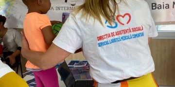 Fumatul și bebelușul. Campanie de informare pentru mamele din comunitatea Pirită, desfășurată de DAS Baia Mare