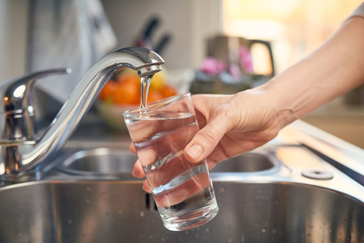 Program intervenții la rețeaua de distribuție a apei. Mai multe zone din municipiu rămân fără apă joi. Verifică dacă ești pe listă