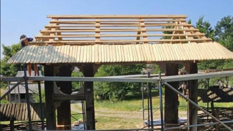 Poarta Mara și teascurile pentru struguri, restaurate în cadrul proiectului „S.O.S. Muzeul Satului Baia Mare”