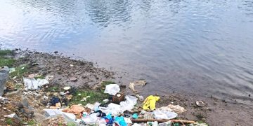 Raport alarmant în Maramureș – Deșeuri și șanțuri colmatate cresc riscul de inundații