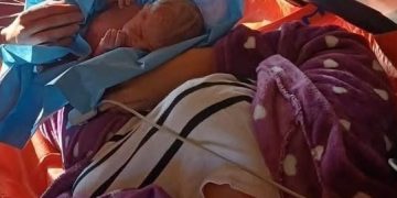 Intervenție de neuitat pentru echipajul medical din Poienile de Sub Munte: o fetiță s-a născut acasă