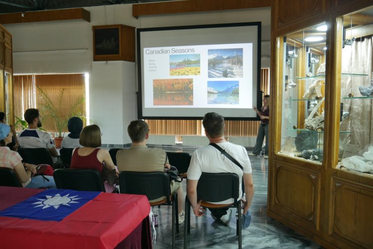 Cinci țări, o singură întâlnire: Muzeul de Mineralogie din Baia Mare, spațiu al prieteniei și dialogului intercultural