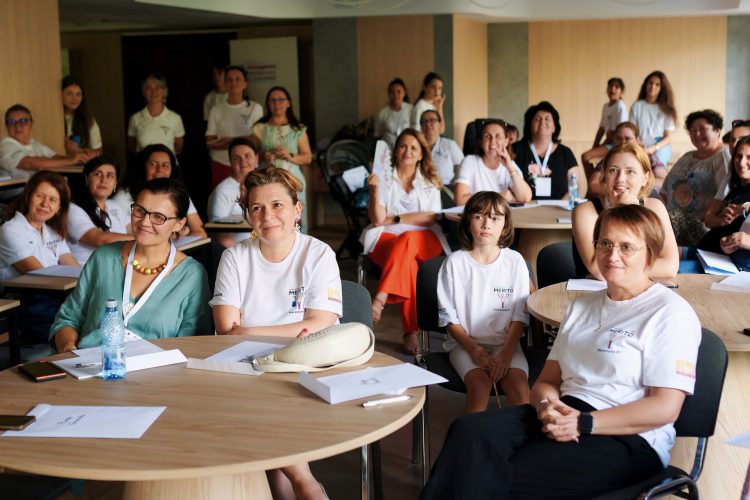 Joc, cântec și învățare în echipă, la American Corner Baia Mare