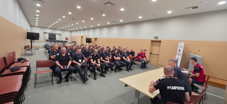 Un nou contingent de pompieri români a preluat misiunea din Grecia