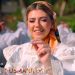 Florentina Florea Giurgi lansează o nouă piesă: muzica dusă mai departe de nepoata simbolurilor Maramureșului